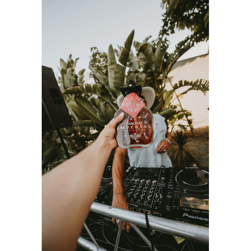Folclore Club x Barceló Imperial